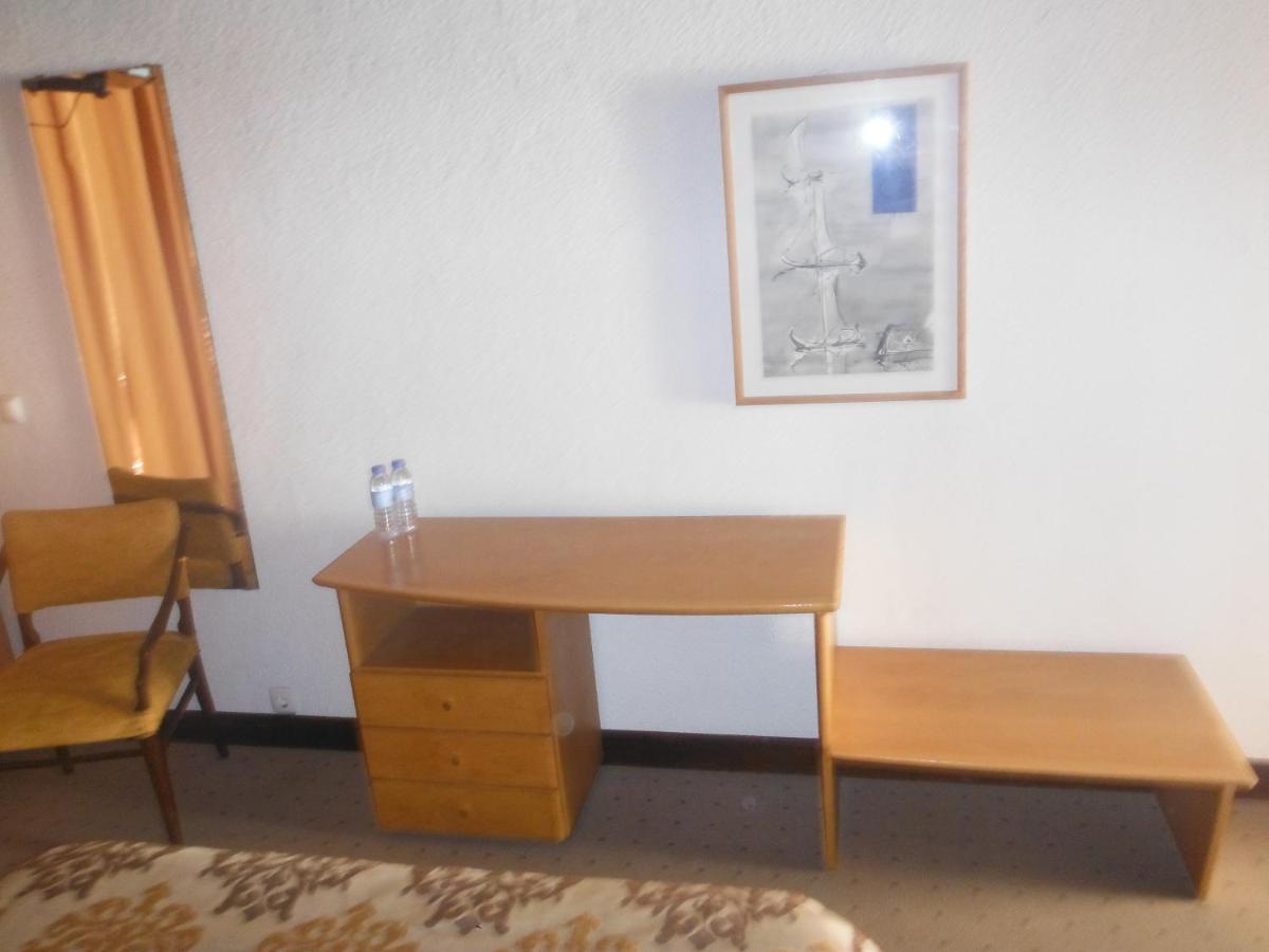 Hotel Alameda アルベルガリア・ア・ヴェーリャ エクステリア 写真