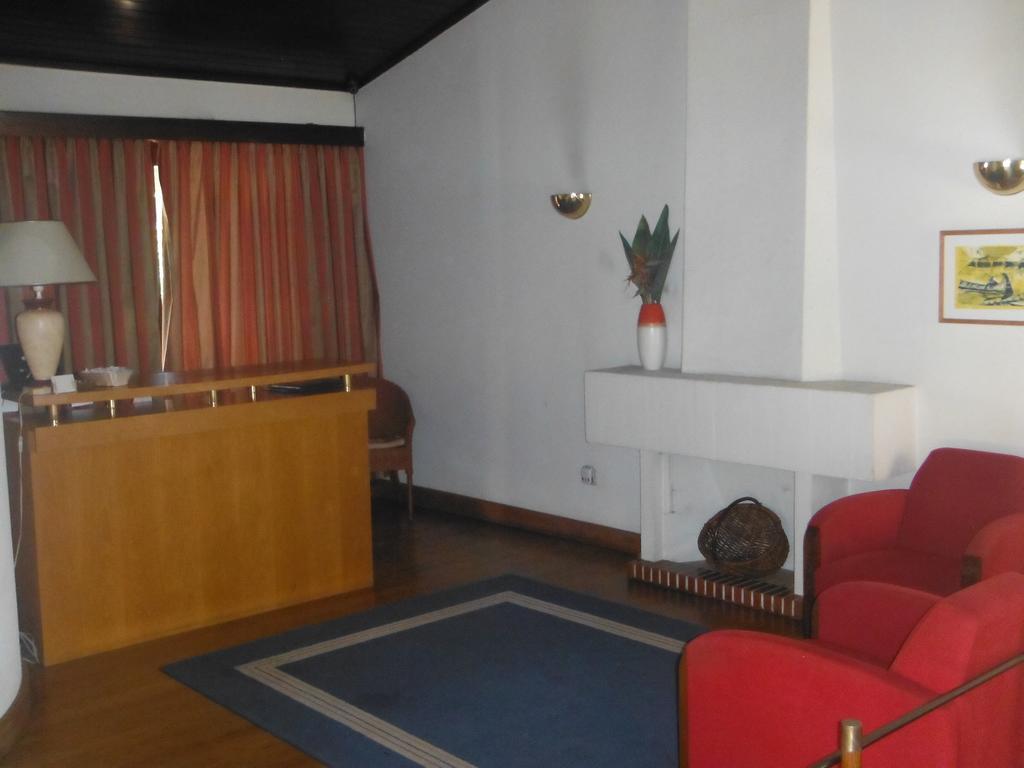 Hotel Alameda アルベルガリア・ア・ヴェーリャ エクステリア 写真